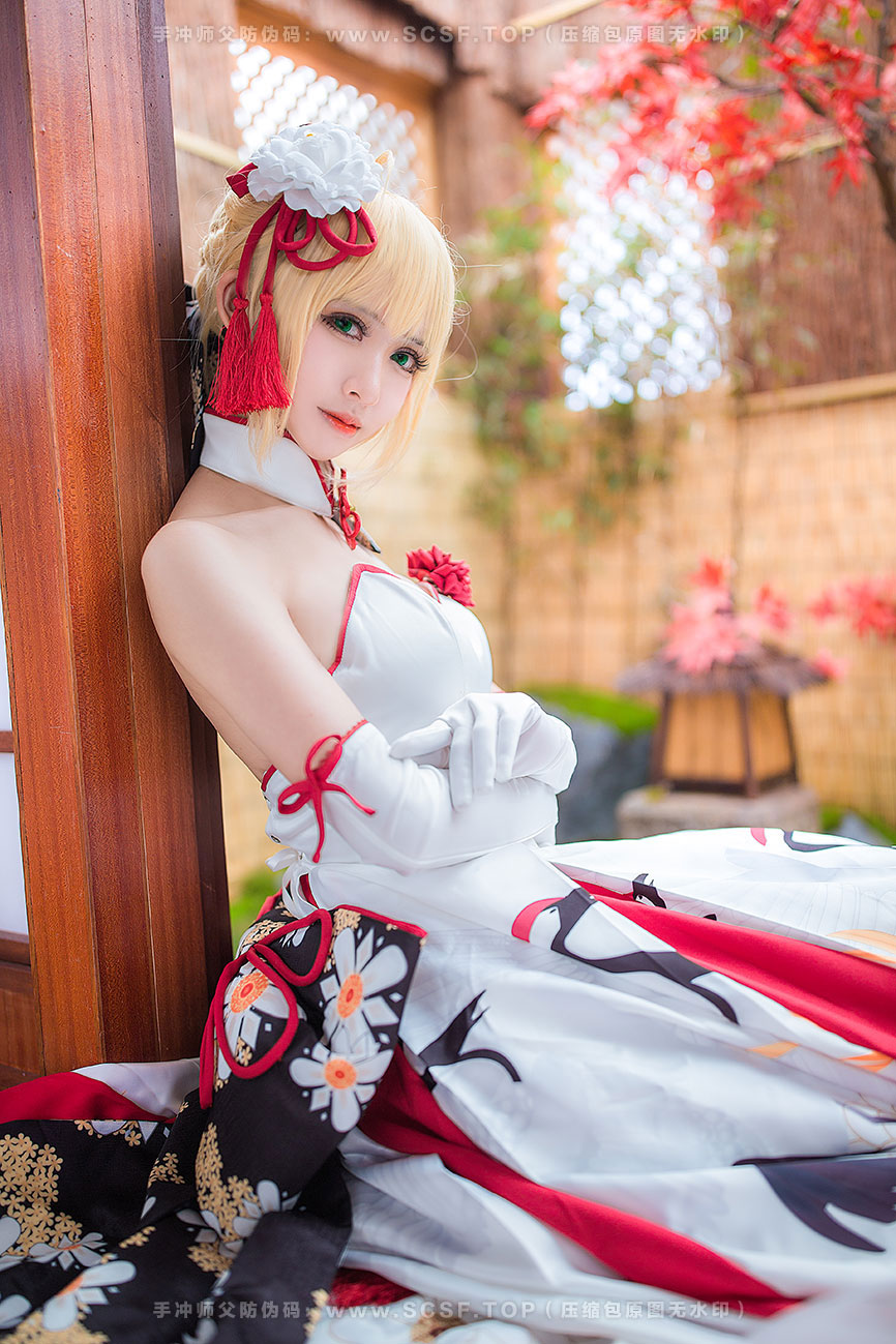 鳗鱼霏儿 [18P][213M]King of Knight 和风礼服