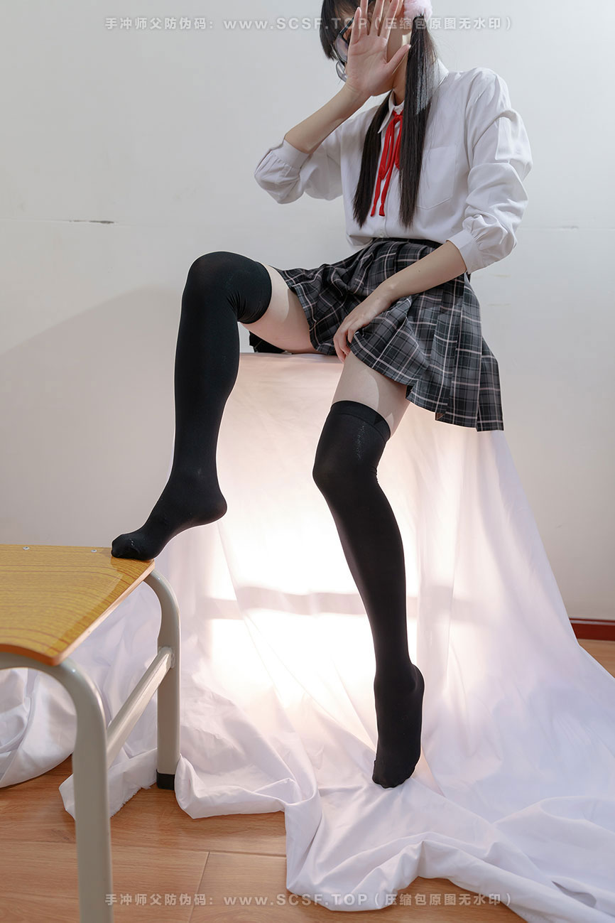 喵写真 [91P1V][585M]JK黑丝格子裙