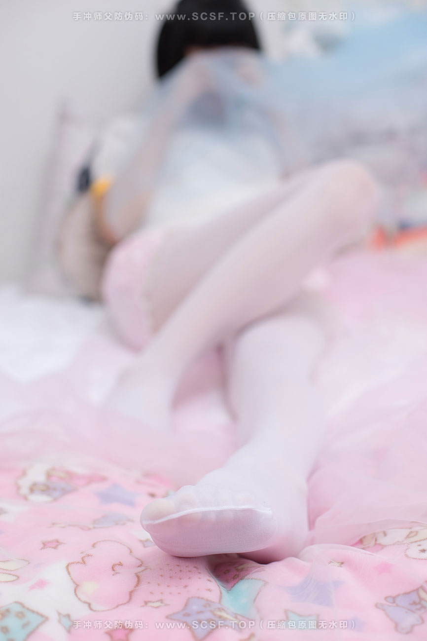 轻兰映画 [61P][320M]萝莉丝袜秀