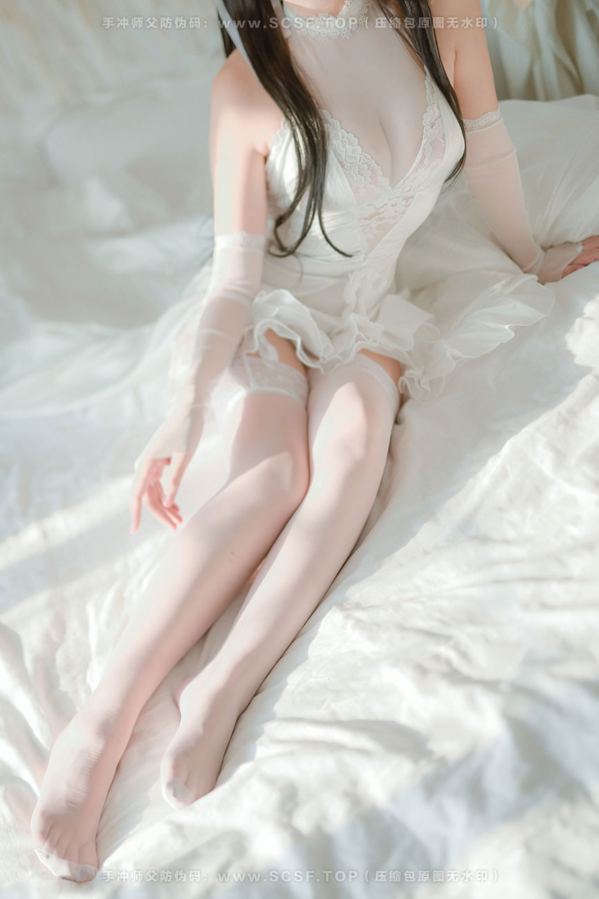 喵糖映画 [40P][946M]婚纱爱宕