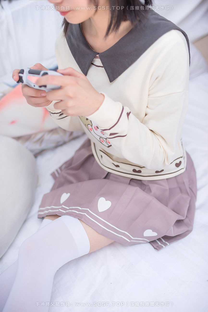 轻兰映画 [75P][344M]游戏少女的白丝