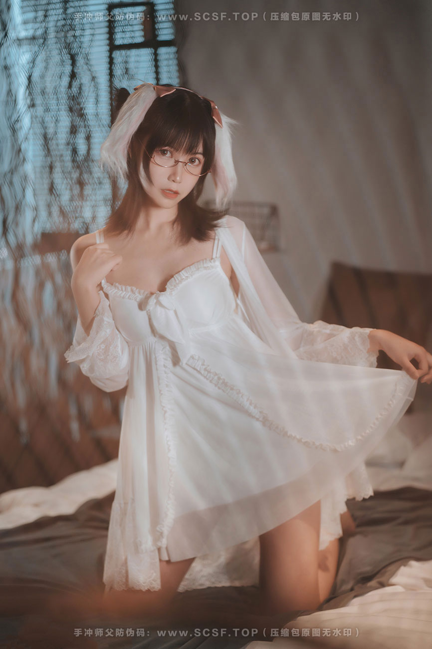 喵糖映画 [30P][192M]白色私房睡裙