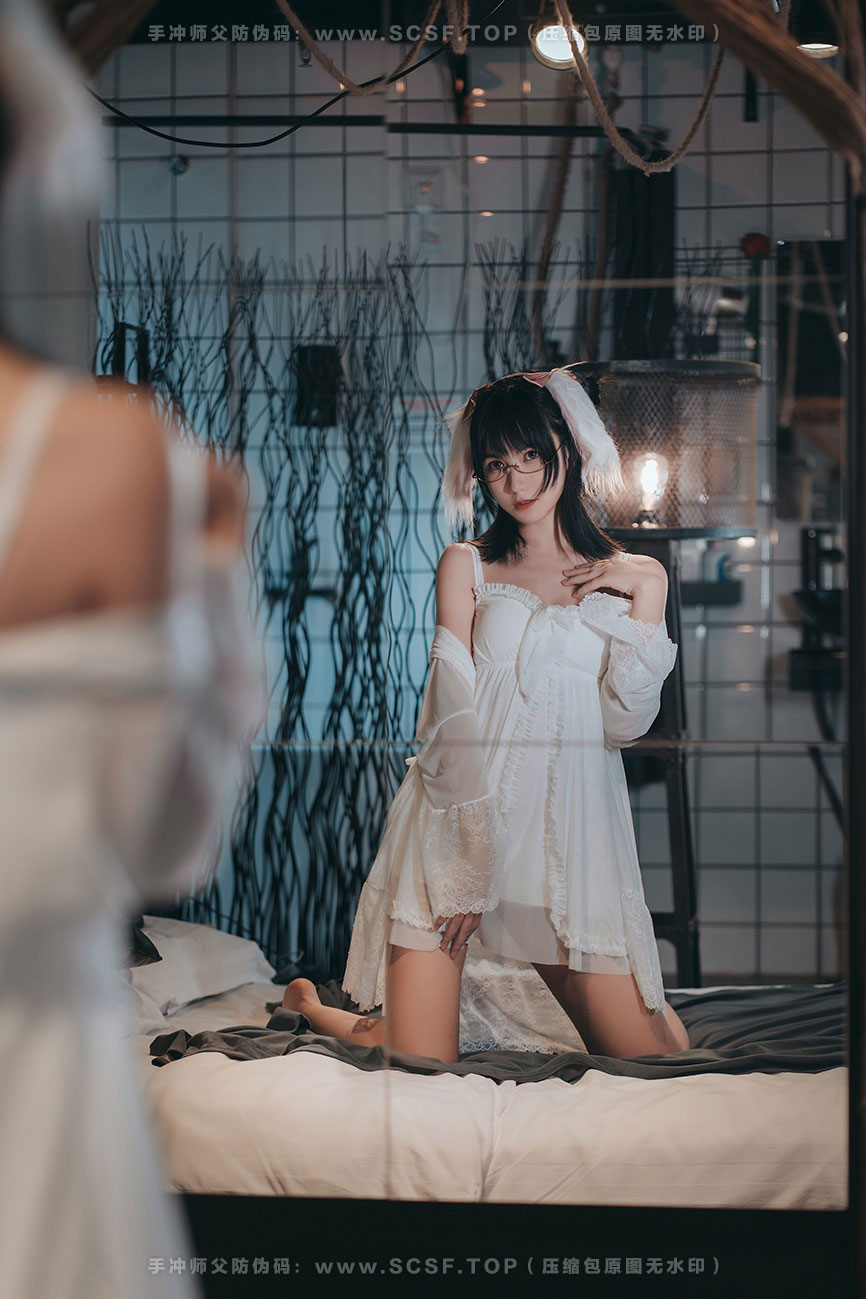 喵糖映画 [30P][192M]白色私房睡裙