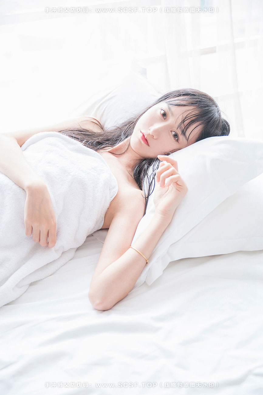 风之领域 [57P][195M]湿漉漉的浴巾少女