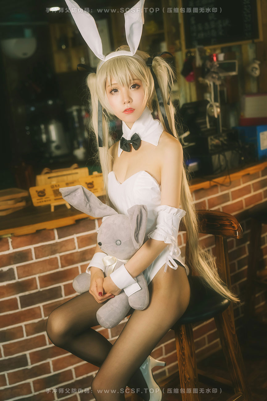 水淼Aqua [9P][112M]穹妹兔女郎