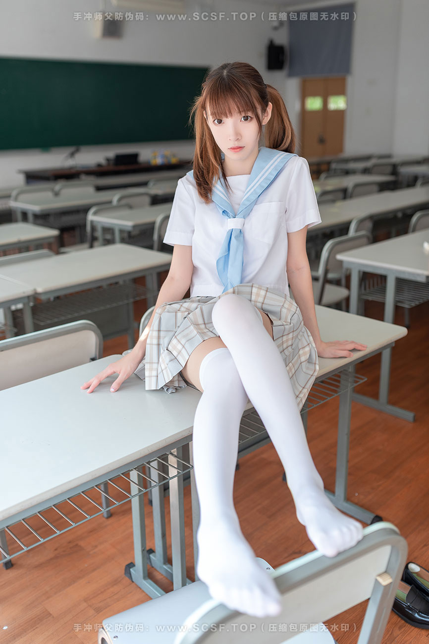 风之领域 [50P][331M]教室水手服白丝