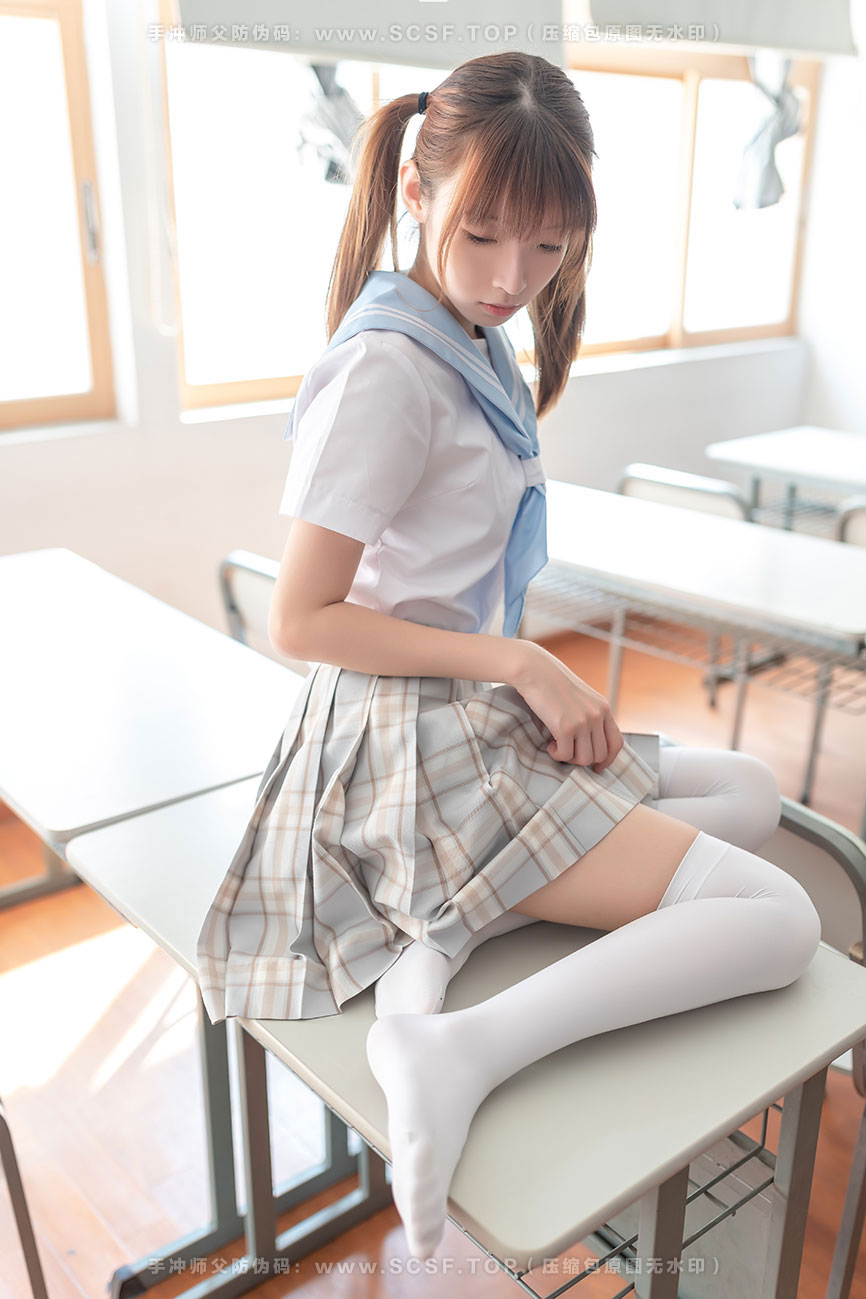 风之领域 [50P][331M]教室水手服白丝